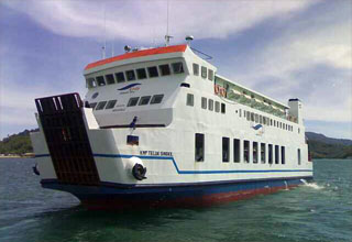Car Ferry between Pulau Balai and Singkil